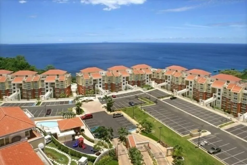 Lavishly Appointed Villa Il Moure Sunset Views-1